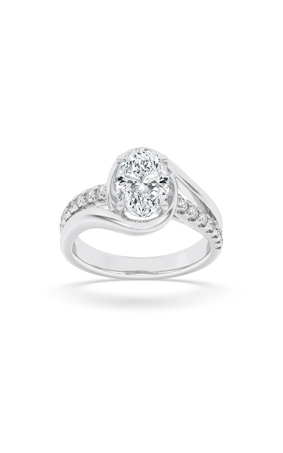3.5Cttw Oval Shaped Lab Grown Diamond (F/VS) SwirlShank Accented Engagement RING in 14K Gold