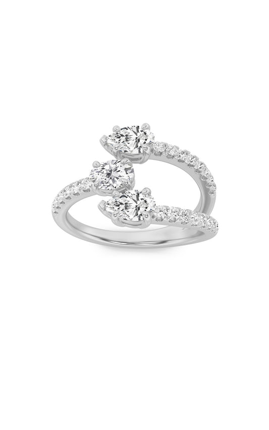 1Cttw Oval Shaped Lab Grown Diamond (F/VS) Three Stone Fashion Ring in 14K Gold