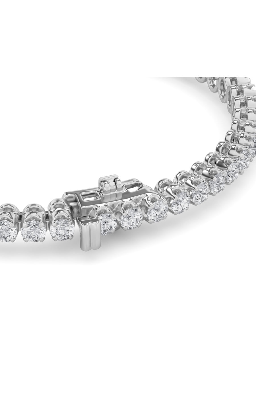5Cttw Round Shaped Lab Grown Diamond (F/VS) Graduating Tennis Bracelet in 14K Gold