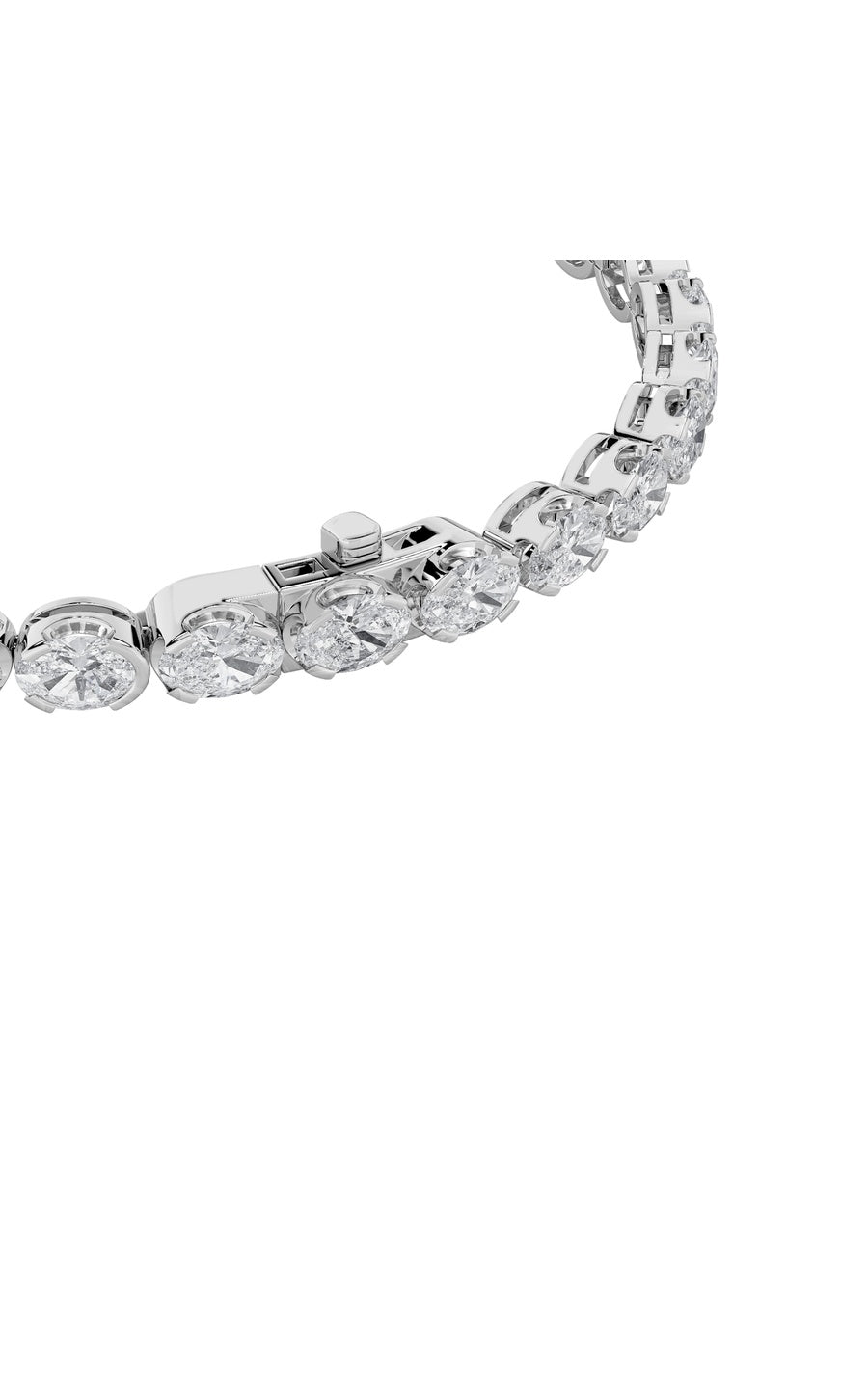 5.5Cttw Oval Shaped Lab Grown Diamond (F/VS) Tennis Bracelet in 14K Gold