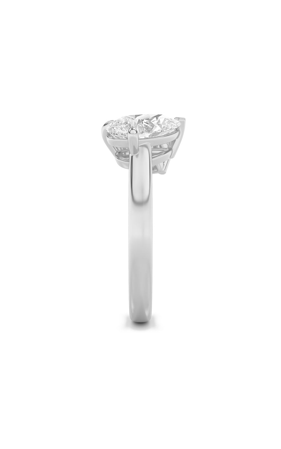 3Cttw Emerald Shaped Lab Grown Diamond (F/VS) Toiet Moi Fashiion Ring in 14K Gold