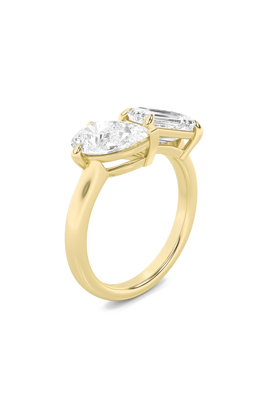 3Cttw Emerald Shaped Lab Grown Diamond (F/VS) Toiet Moi Fashiion Ring in 14K Gold