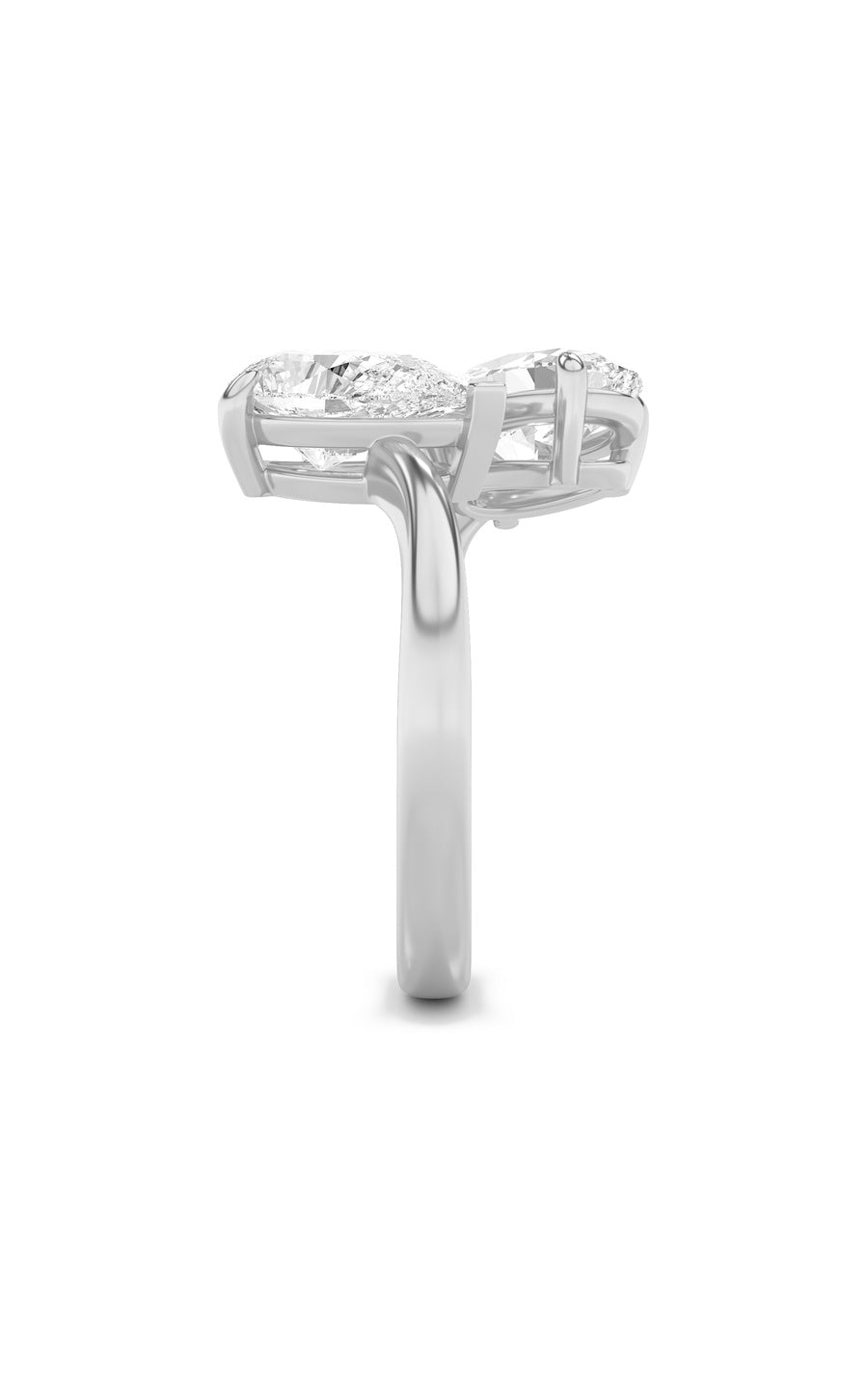 3Cttw Oval Shaped Lab Grown Diamond (F/VS) Toi etMoi Fashiion Ring in 14K Gold